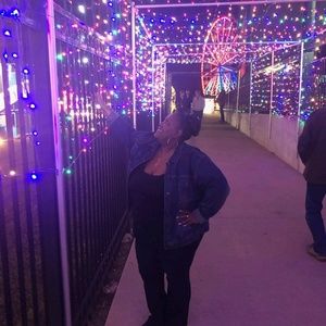 Meet your Posher, Freida